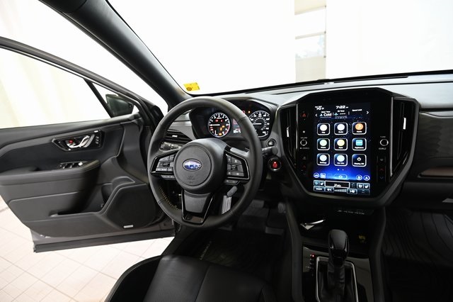 2025 Subaru Forester Touring photo 19