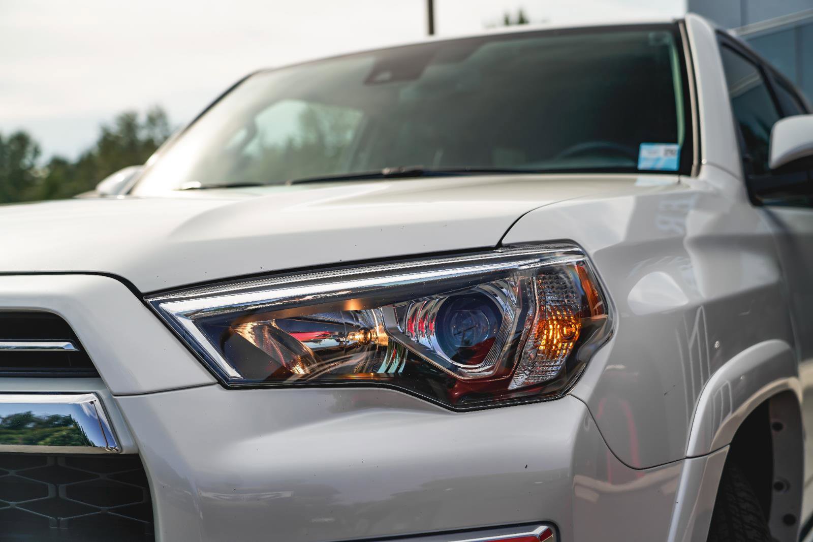 2023 Toyota 4Runner Limited photo 3