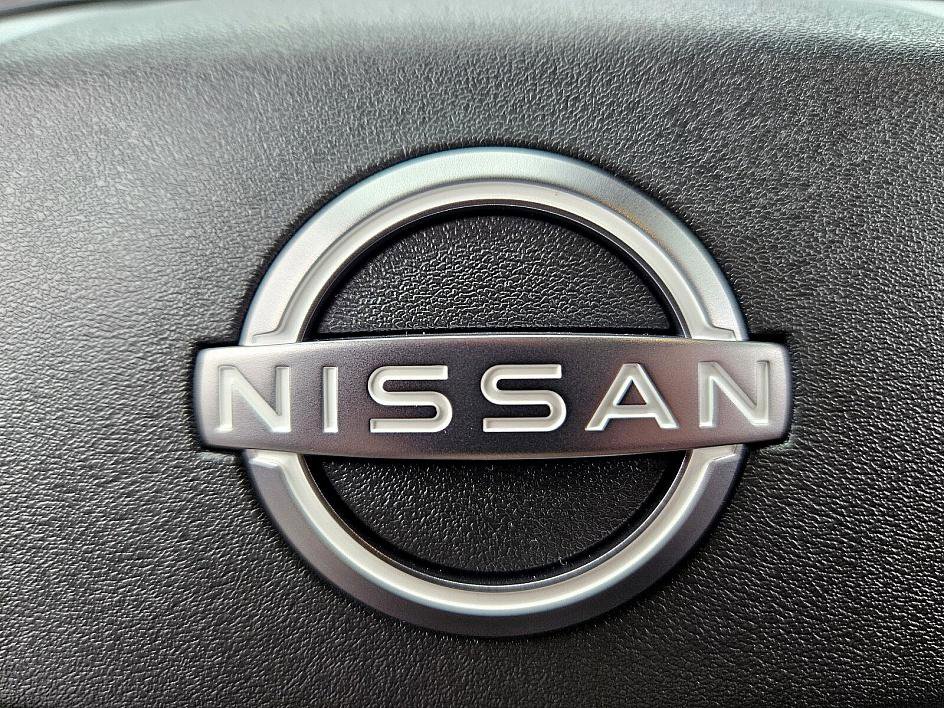 2025 Nissan Murano SV photo 25