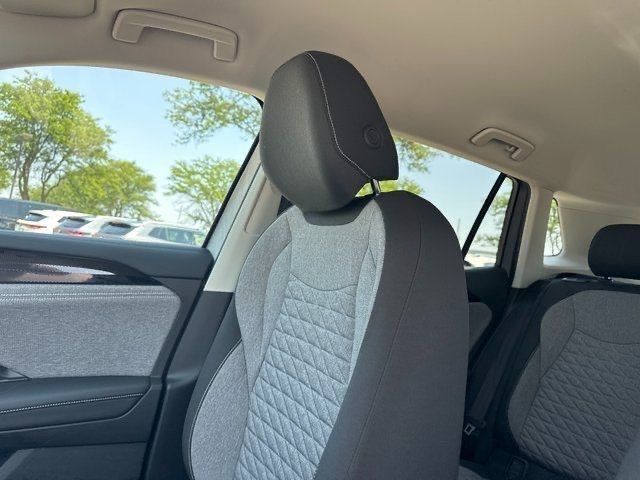 2025 Volkswagen Tiguan S photo 19