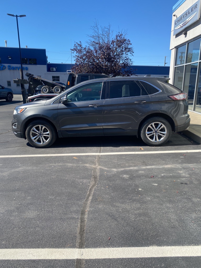 2018 Ford Edge SEL photo 3