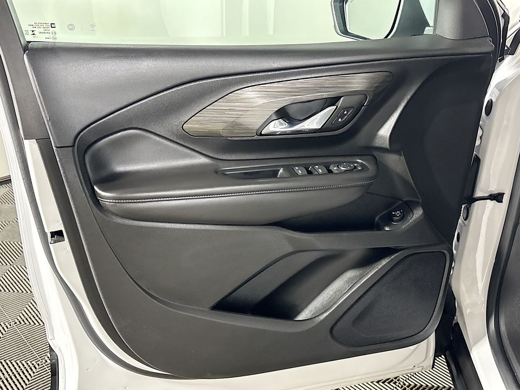 2023 Gmc Terrain SLE photo 10
