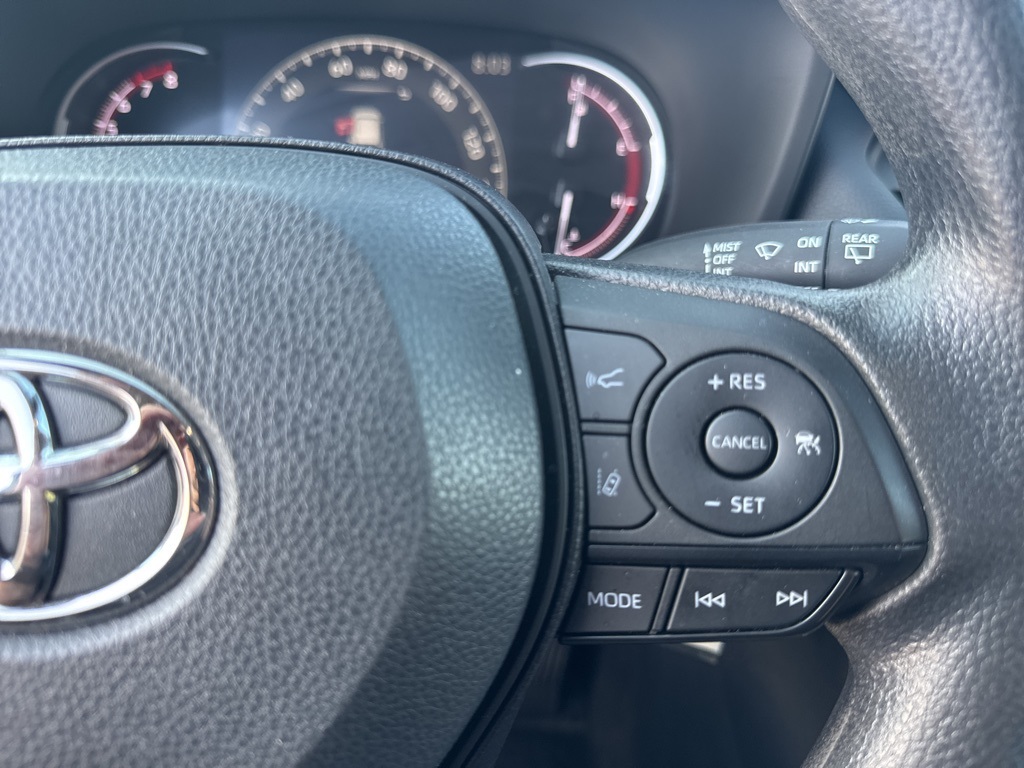 2024 Toyota RAV4 LE photo 12