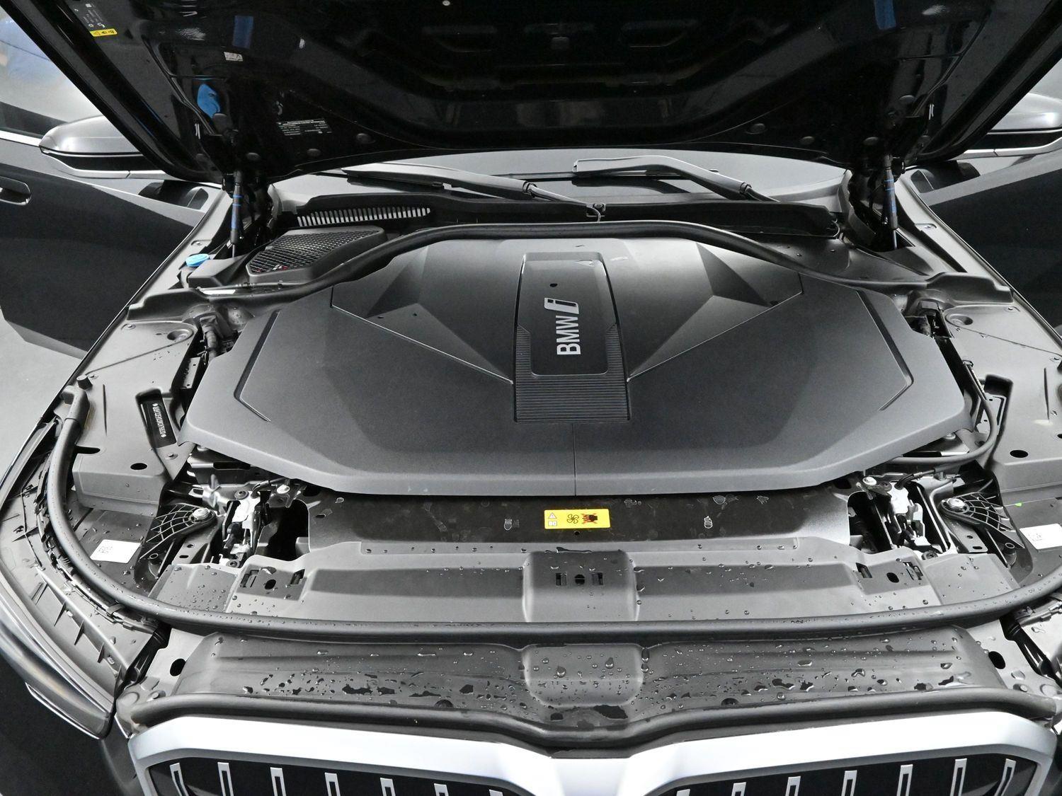 2024 Bmw i5 eDrive40 photo 38
