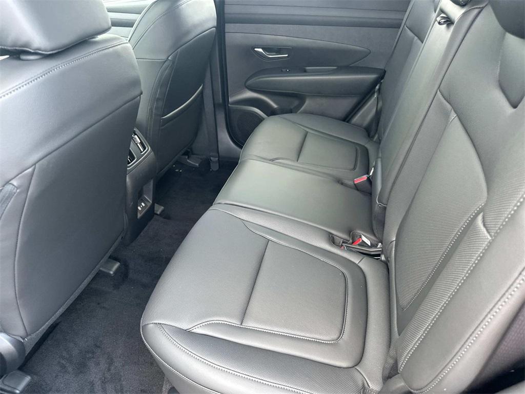 2025 Hyundai Tucson SEL Convenience photo 13