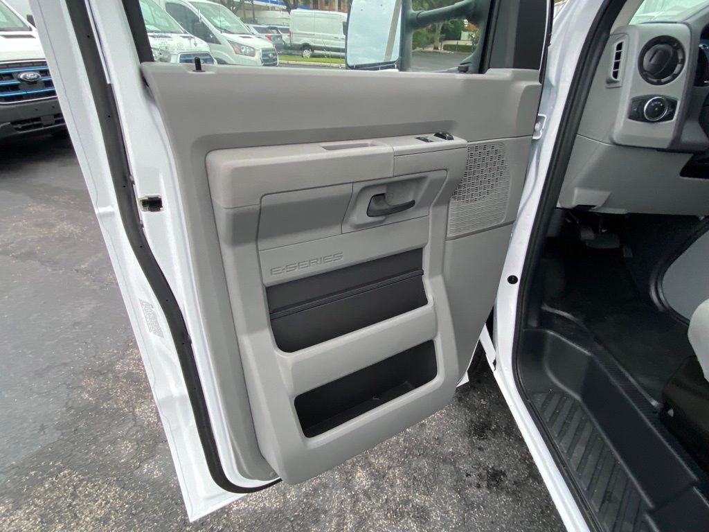 2024 Ford E-350 Base photo 29