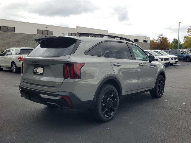 2026 Kia Sorento X-Line SX Prestige photo 4