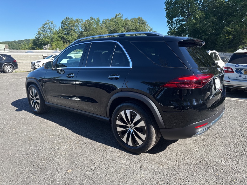 2025 Mercedes Benz GLE 350 4MATIC photo 4