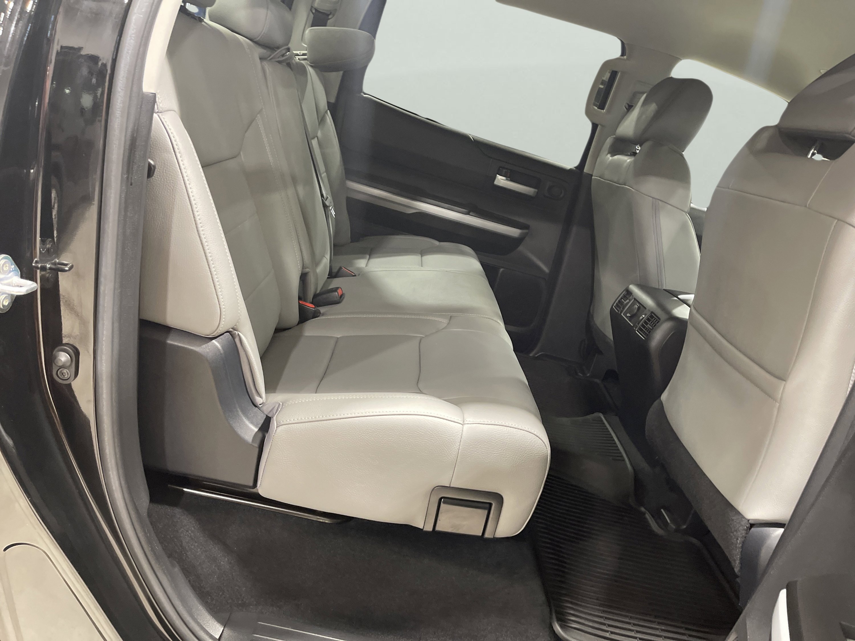 2021 Toyota Tundra SR5 Grade photo 13