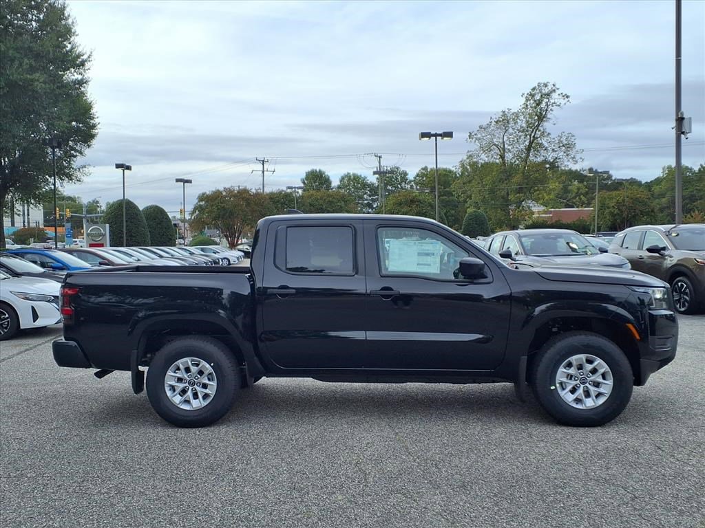 2026 Nissan Frontier S photo 3