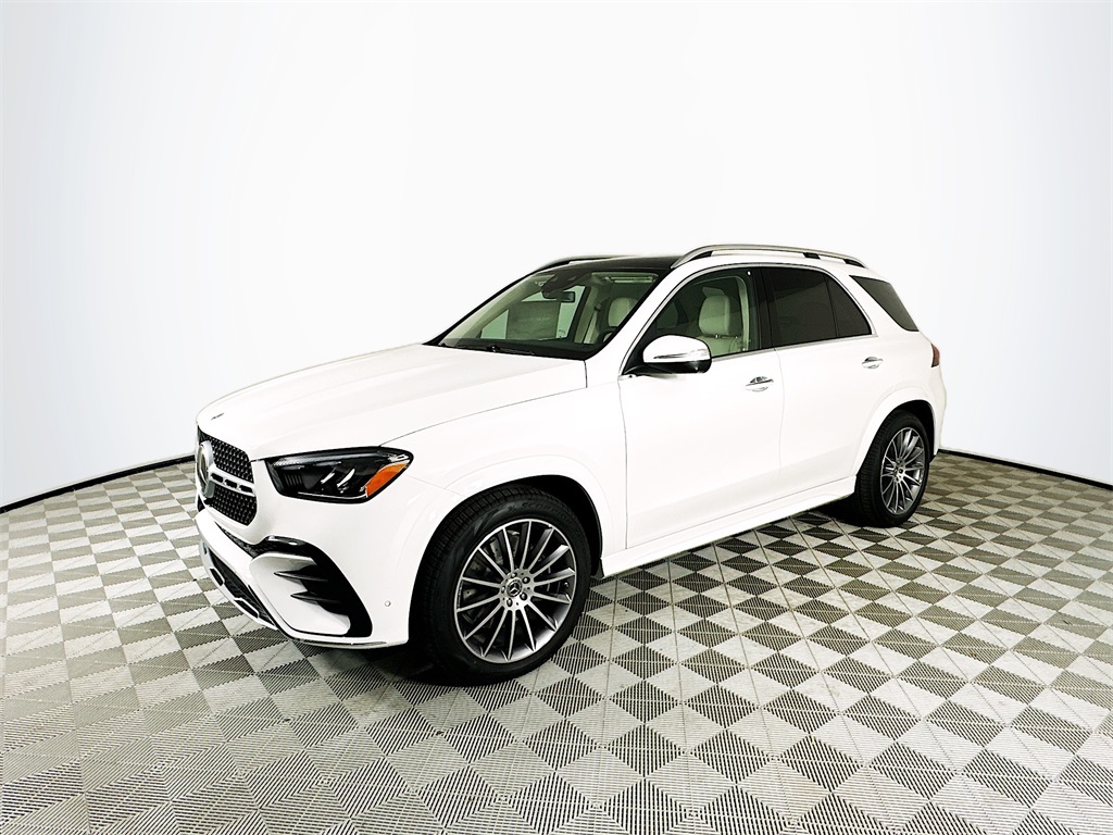 2026 Mercedes Benz GLE 450 4MATIC photo 3