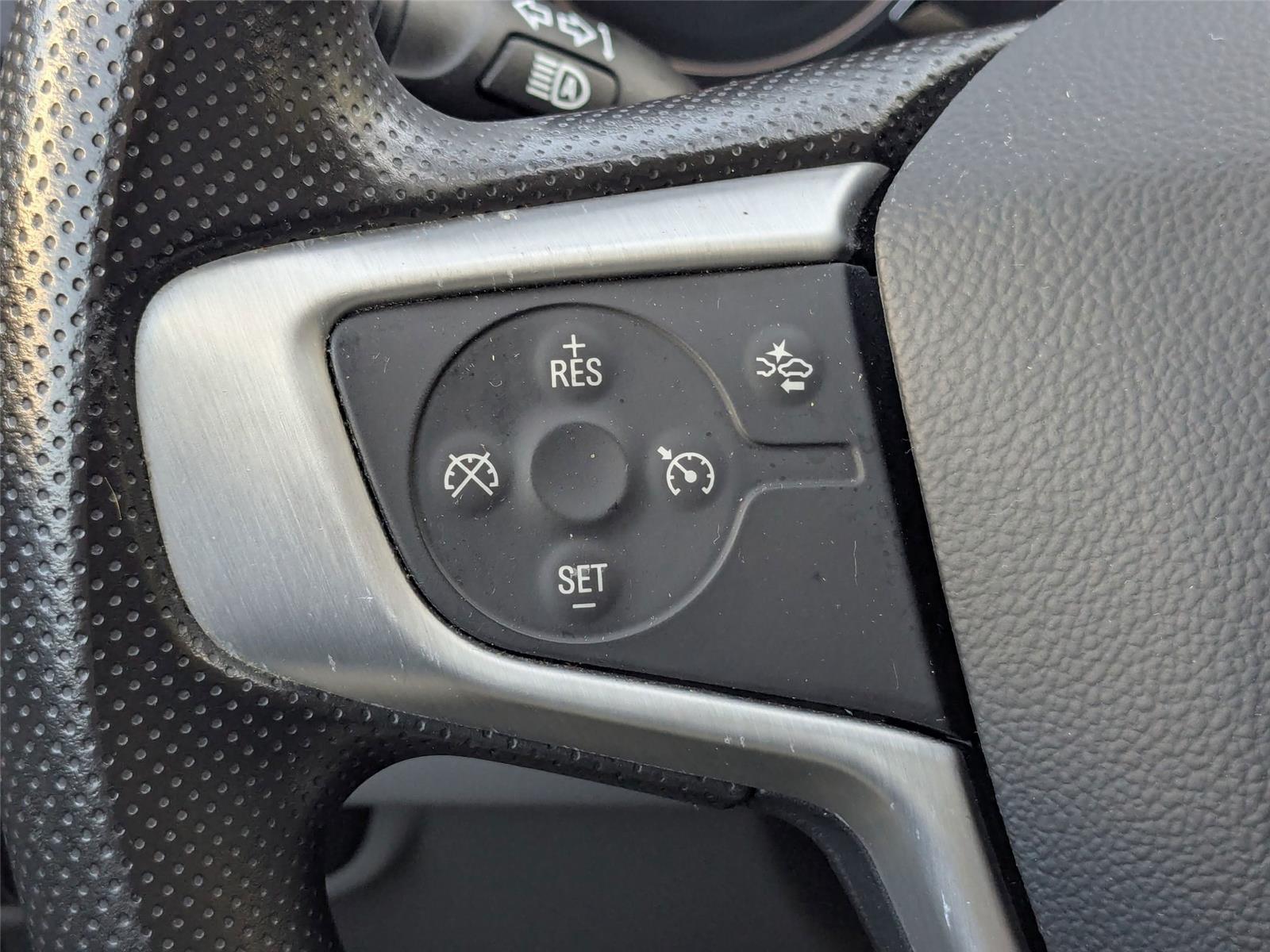 2022 Gmc Terrain SLE photo 19