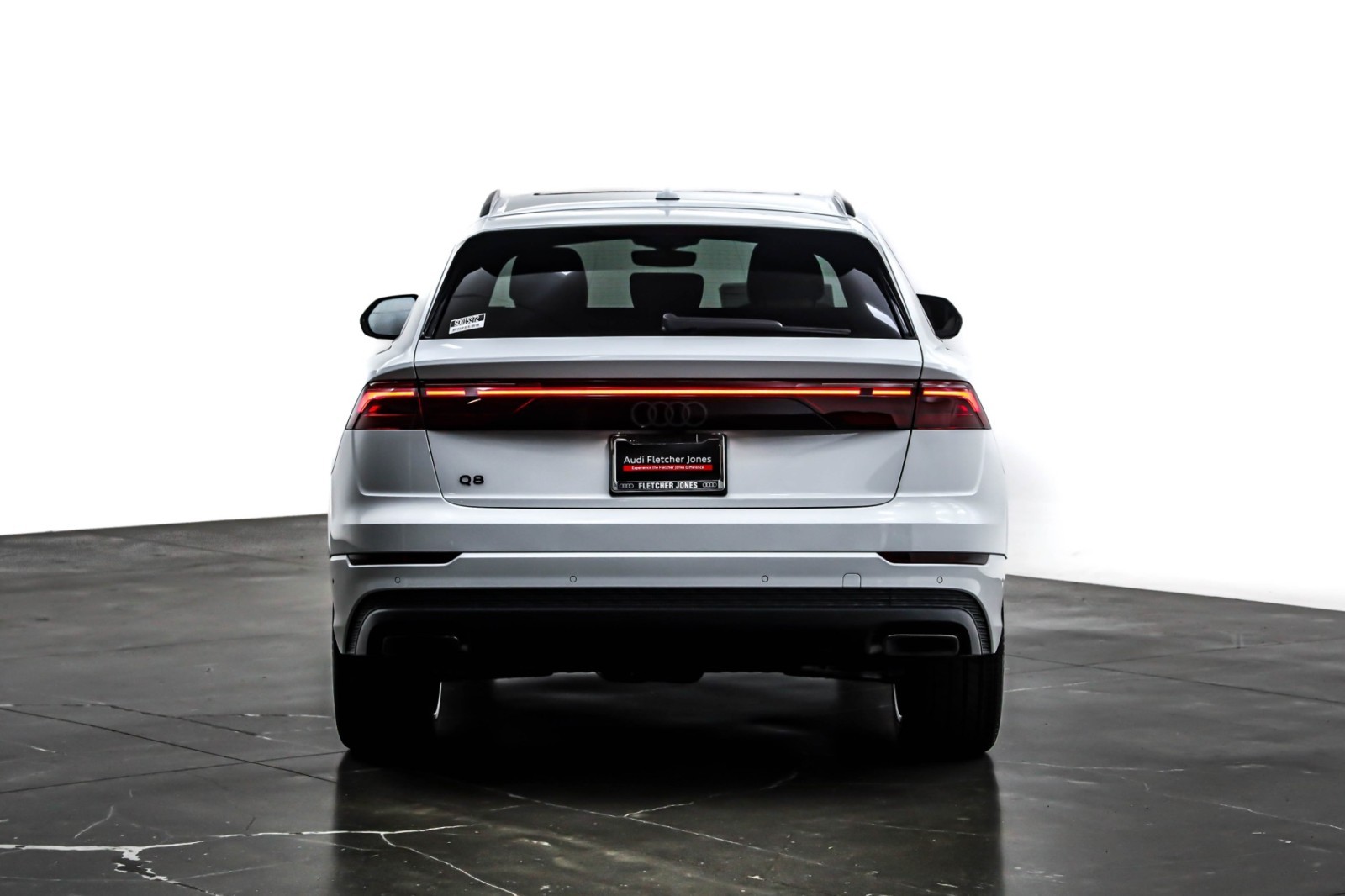 2025 Audi Q8 Premium 55 photo 3