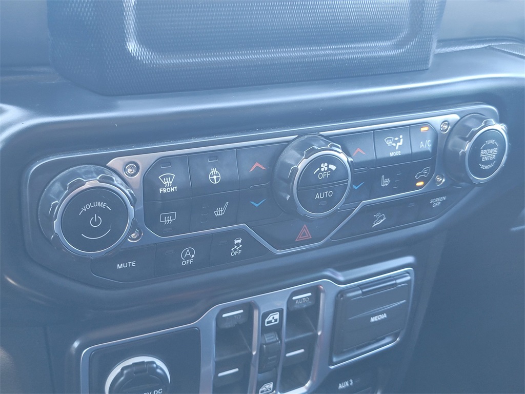 2018 Jeep Wrangler Unlimited Sport S photo 27