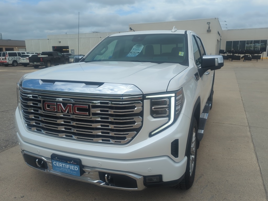 2024 GMC Sierra 1500 Denali Denali's photo