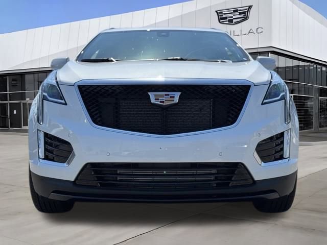 2025 Cadillac XT5 Sport photo 3