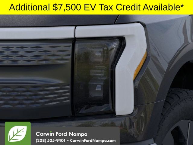 2025 Ford F-150 Lightning photo 18