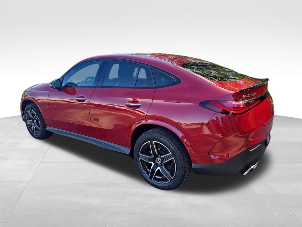 2026 Mercedes Benz GLC 300 4MATIC photo 3
