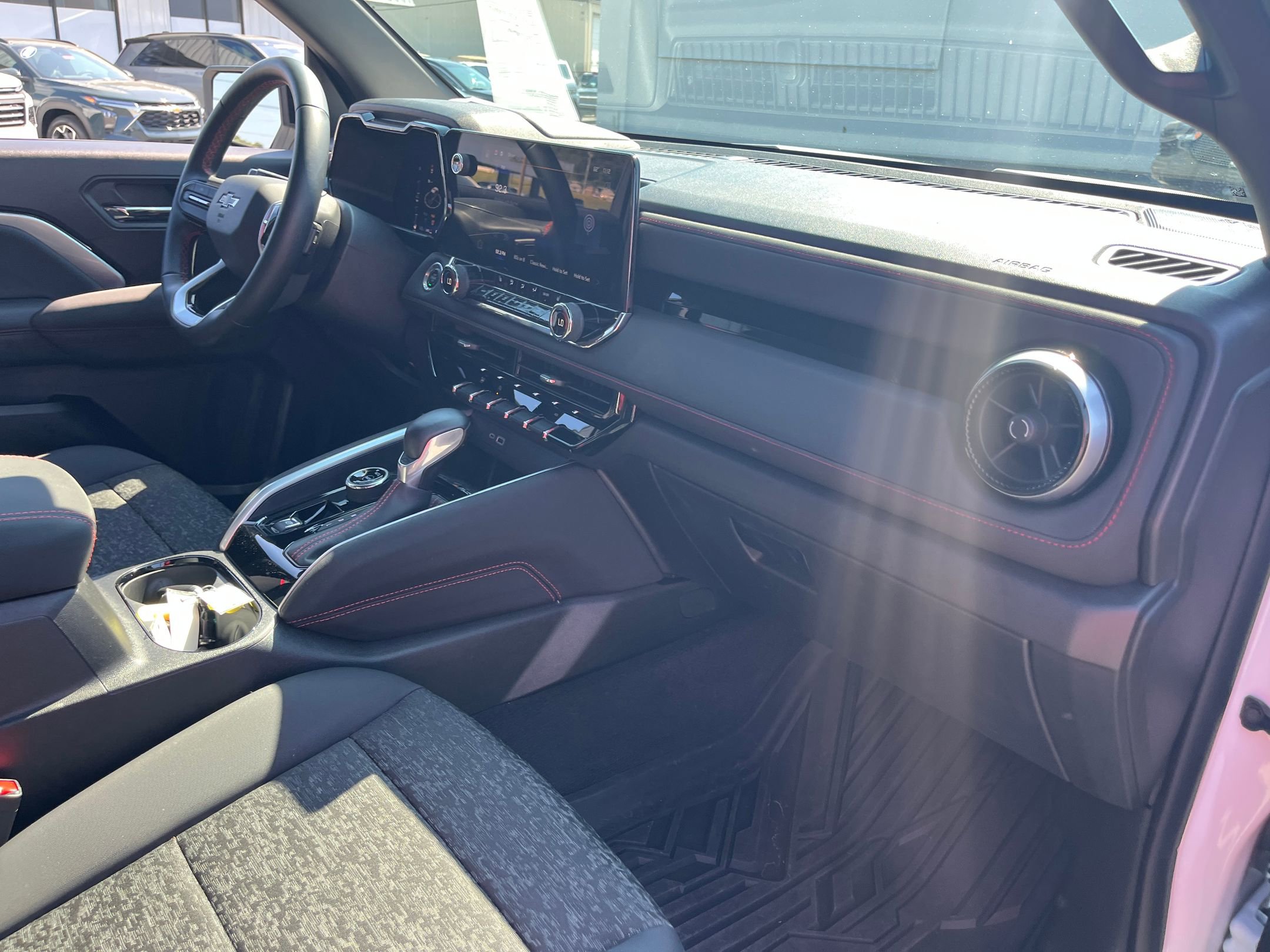 2023 Chevrolet Colorado Z71 photo 35