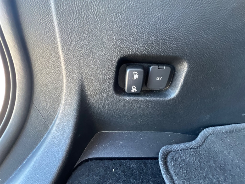 2024 Ford Edge Titanium photo 31