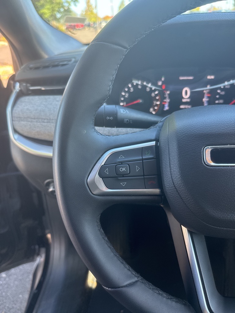 2024 Jeep Compass Latitude photo 37
