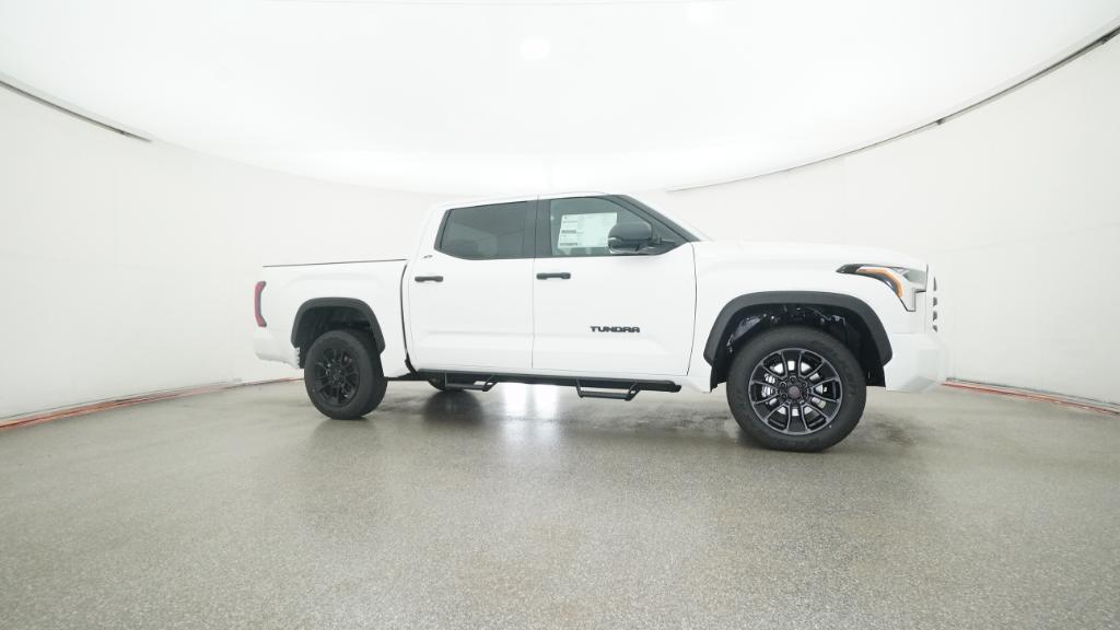 2026 Toyota Tundra SR5 CrewMax photo 24