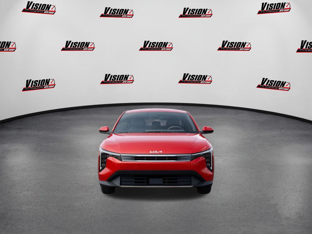 2025 Kia K4 EX photo 2