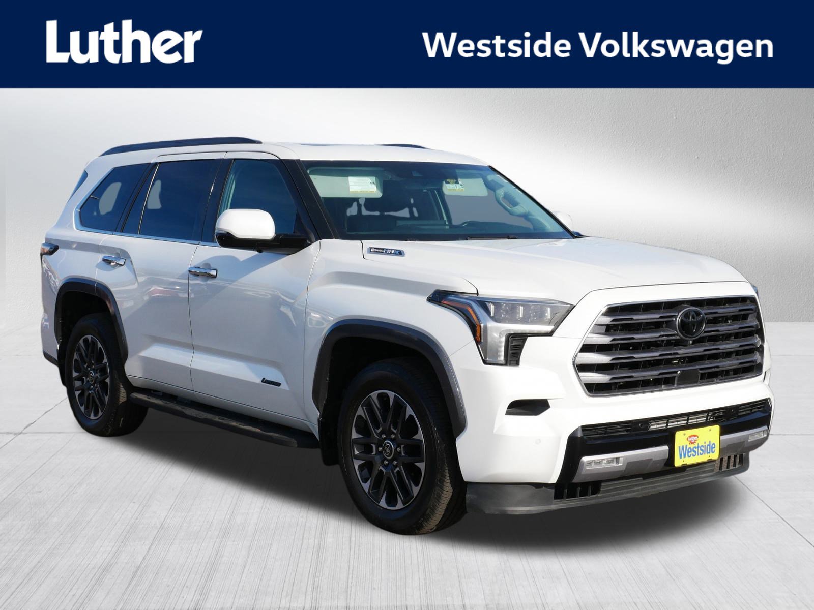 2023 Toyota Sequoia Limited's photo