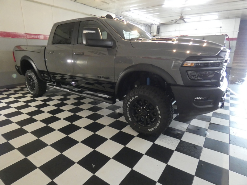 2025 Ram 2500 Power Wagon photo 4