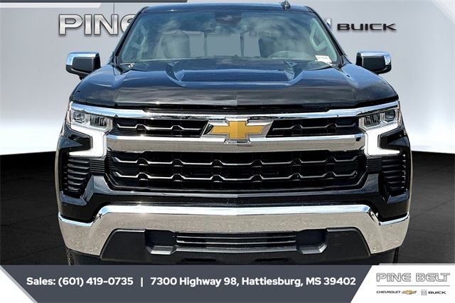 2025 Chevrolet Silverado 1500 LT photo 3