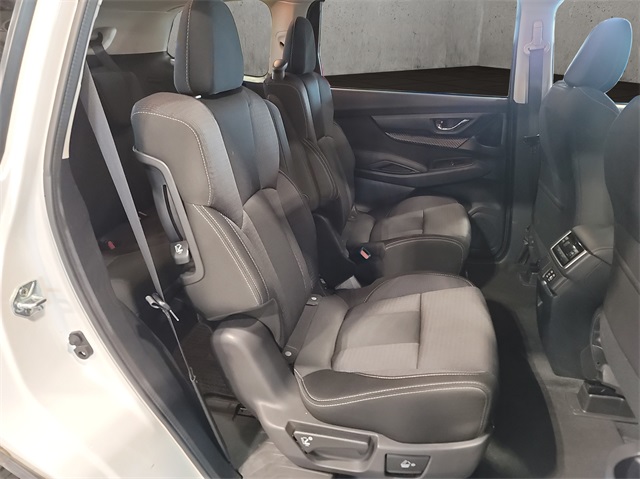 2024 Subaru Ascent Premium photo 16