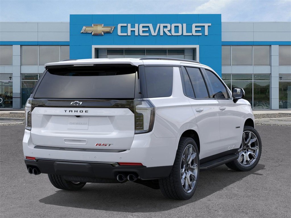 2026 Chevrolet Tahoe RST photo 2