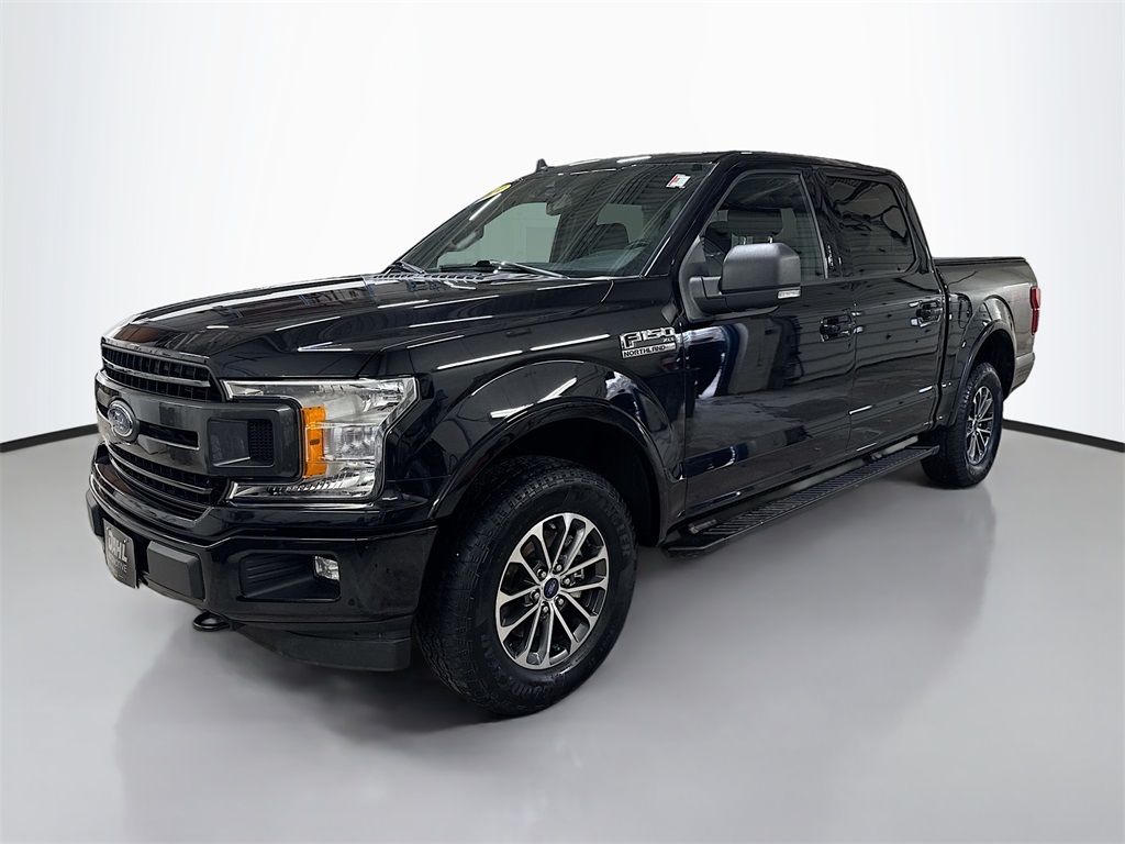 2019 Ford F-150 XLT photo 3