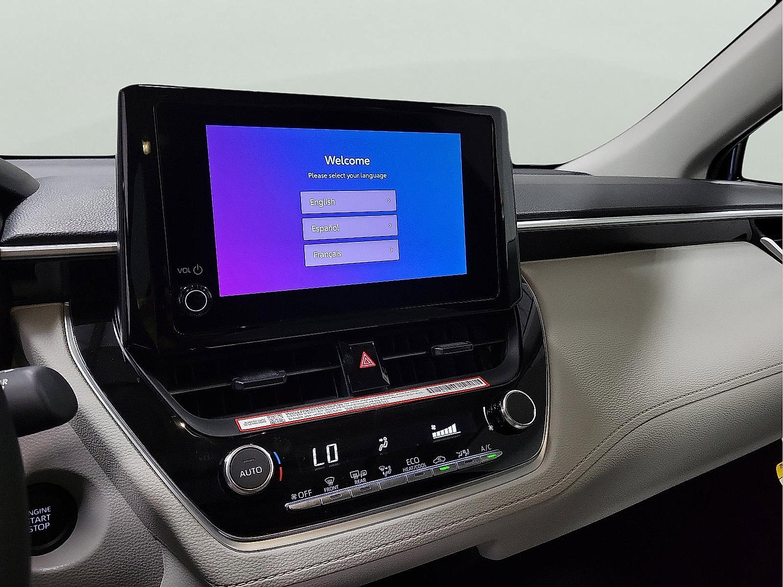 2026 Toyota Corolla Cross LE photo 9