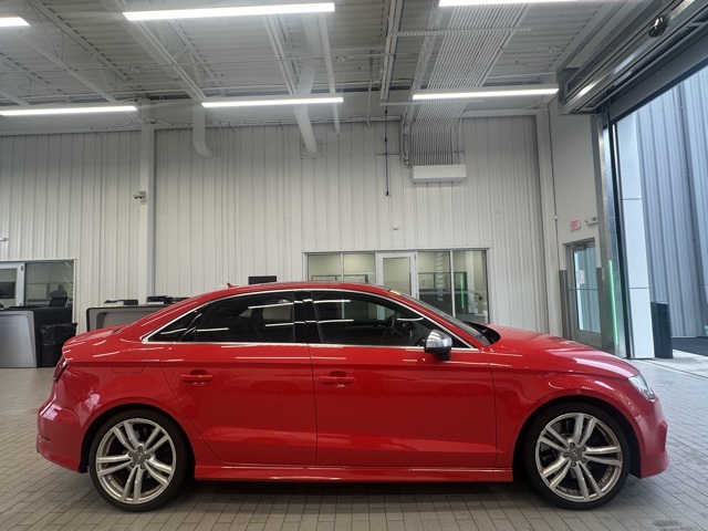 2015 Audi S3 Premium Plus photo 2