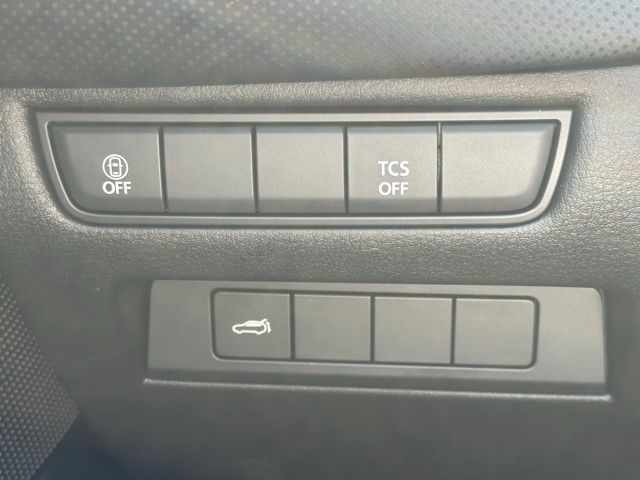 2025 Mazda CX-50 2.5 S Preferred photo 17