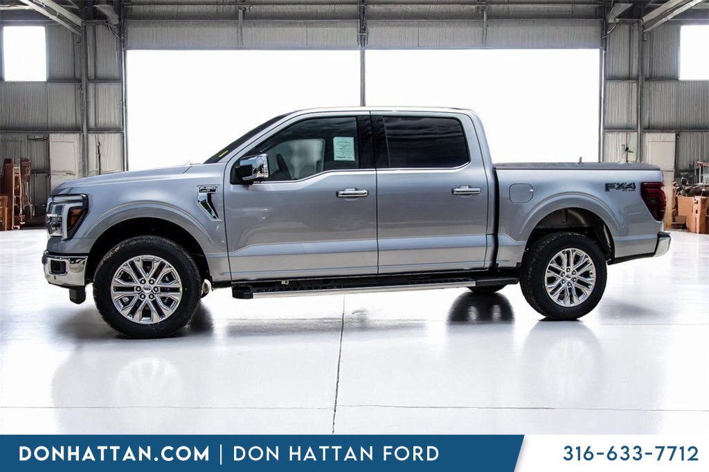 2025 Ford F-150 Lariat photo 2