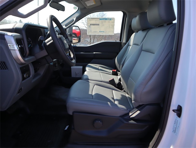 2024 Ford F-450 XL photo 19