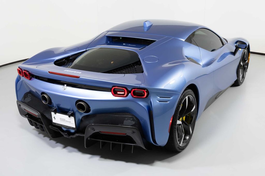 2022 Ferrari SF90 Stradale photo 2