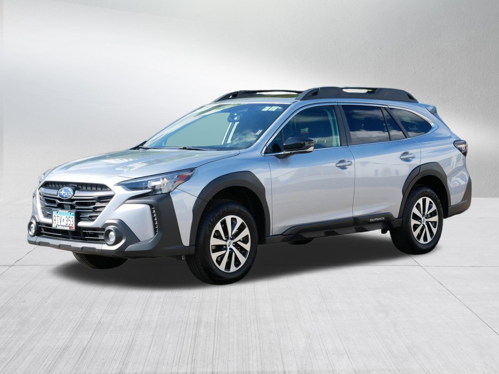 2025 Subaru Outback Premium photo 3