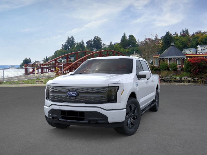 2025 Ford F-150 Lightning Lariat photo 2