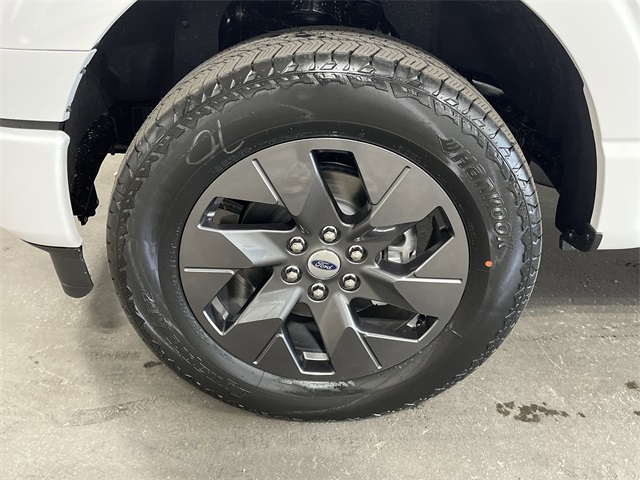 2025 Ford F-150 STX photo 22