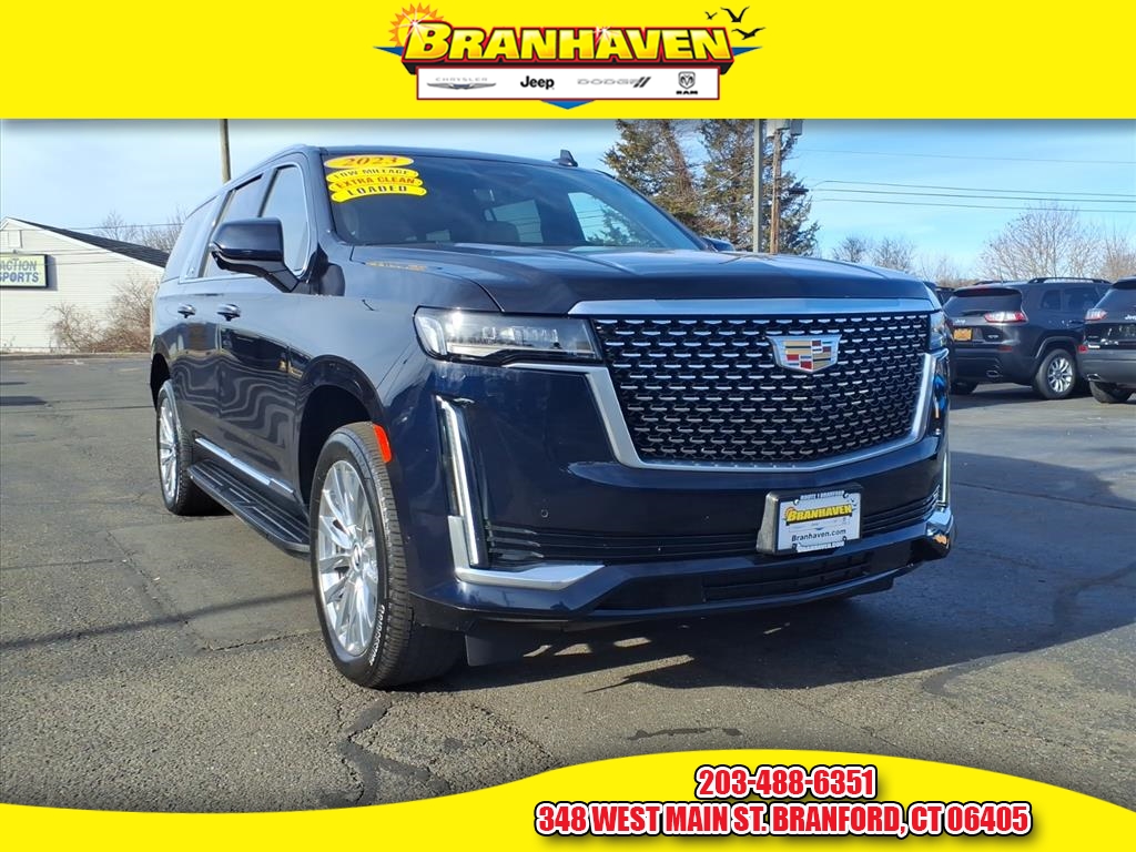 2023 Cadillac Escalade ESV Premium Luxury's photo