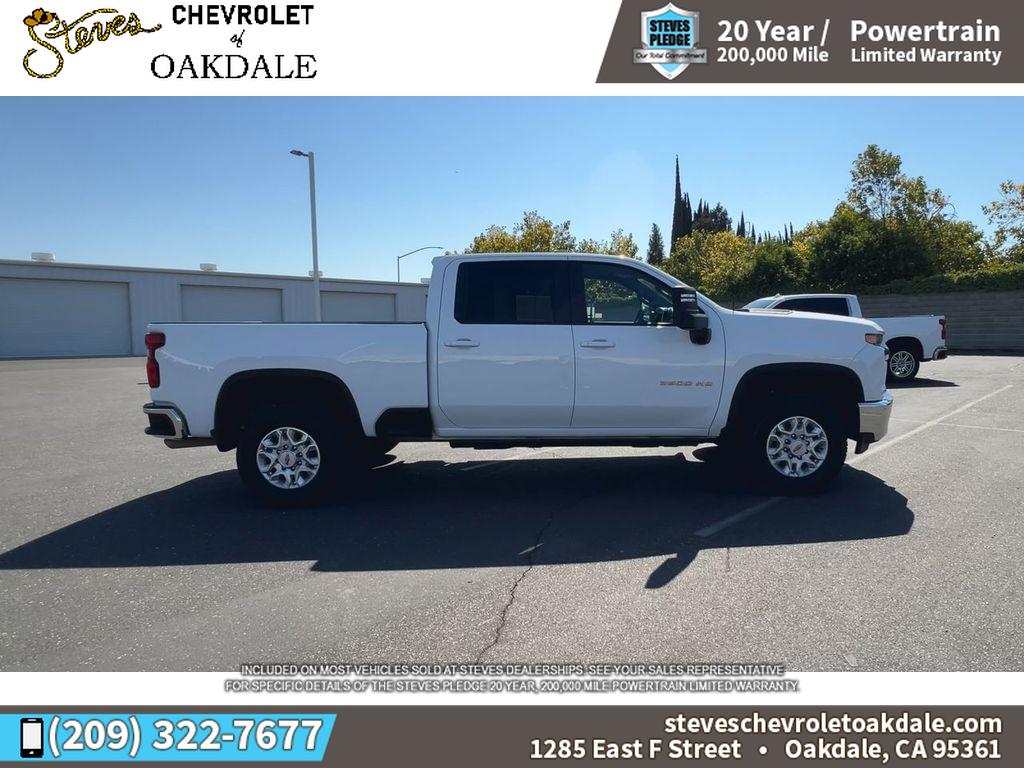 2022 Chevrolet Silverado 3500HD LT photo 12