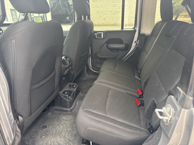 2018 Jeep Wrangler Unlimited Sport S photo 9