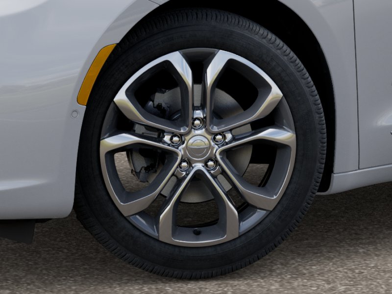 2026 Chrysler Pacifica Pinnacle photo 4