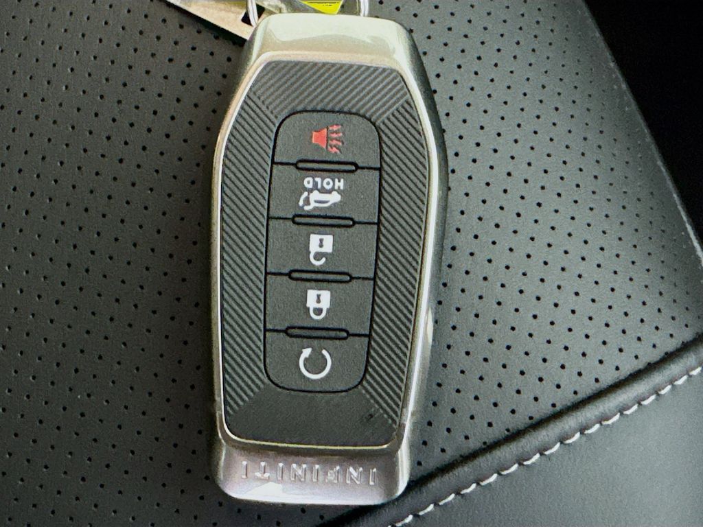 2026 Infiniti QX60 Luxe photo 35