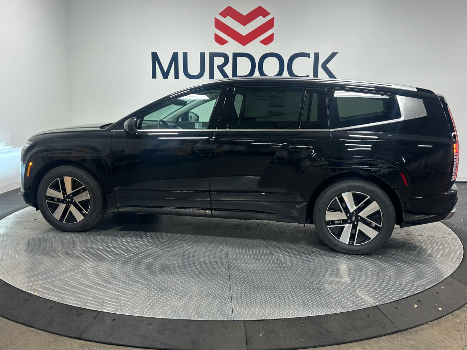 2026 Hyundai Ioniq SEL photo 3