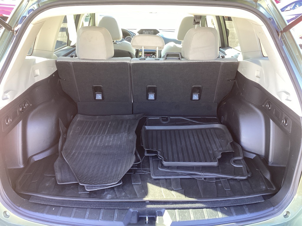 2019 Subaru Forester Premium photo 7