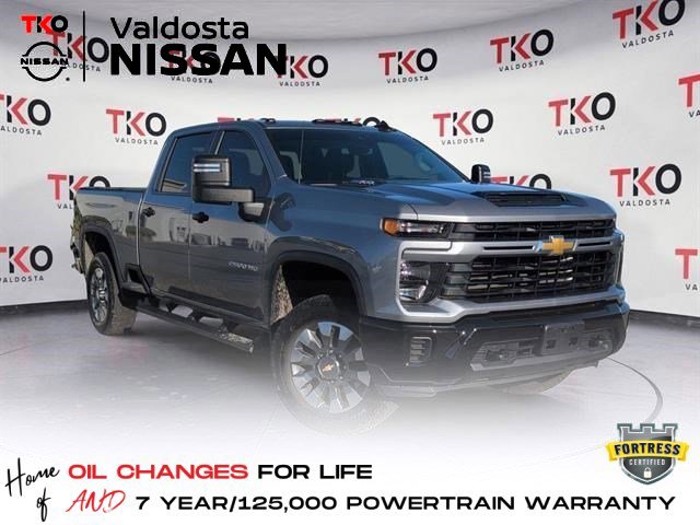 2025 Chevrolet Silverado 2500HD Custom's photo